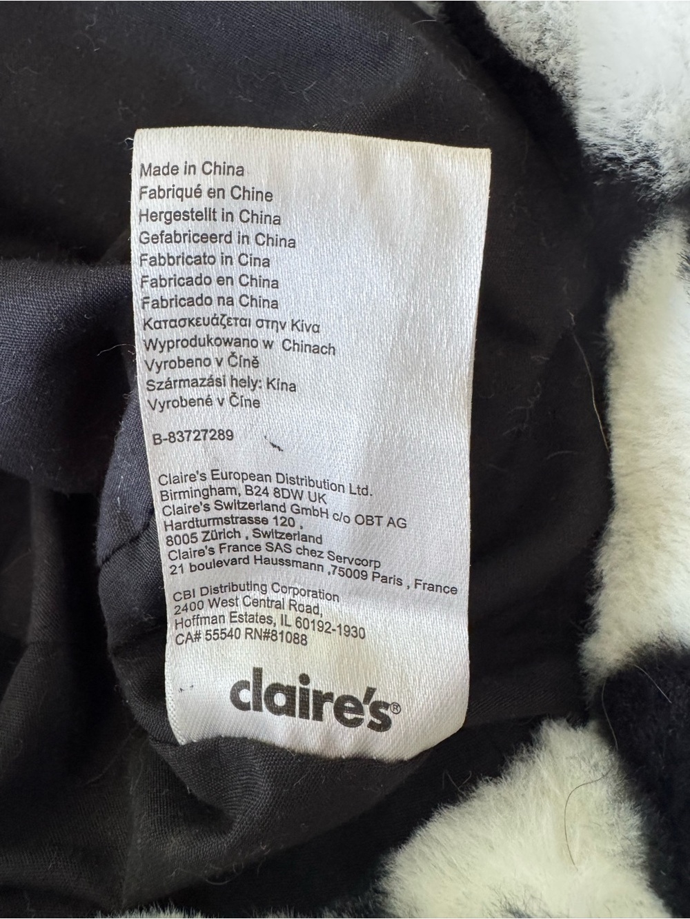 Vintage Y2K Claire's Black & White Faux Fur Checkered Checks Bucket Hat - Picture 4 of 6